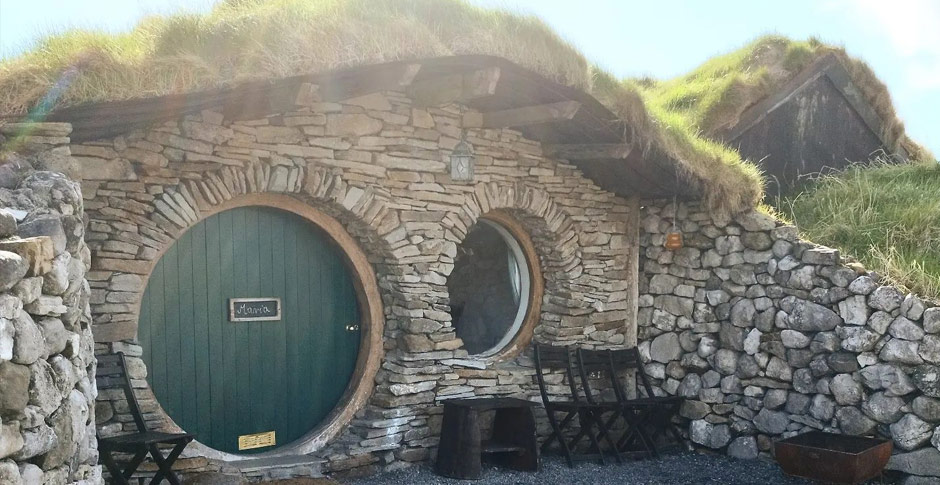 What is a Glamping Hobbit Hut?