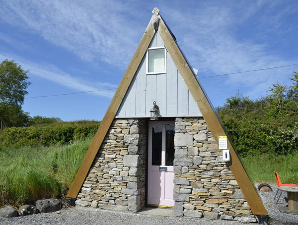 Mayo Glamping - A-Frame Huts